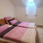 公寓 Gemuetliche 120 Qm Mit Balkon Adelsdorf